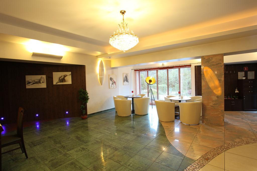 Hotel Arka Spa 维斯拉 外观 照片